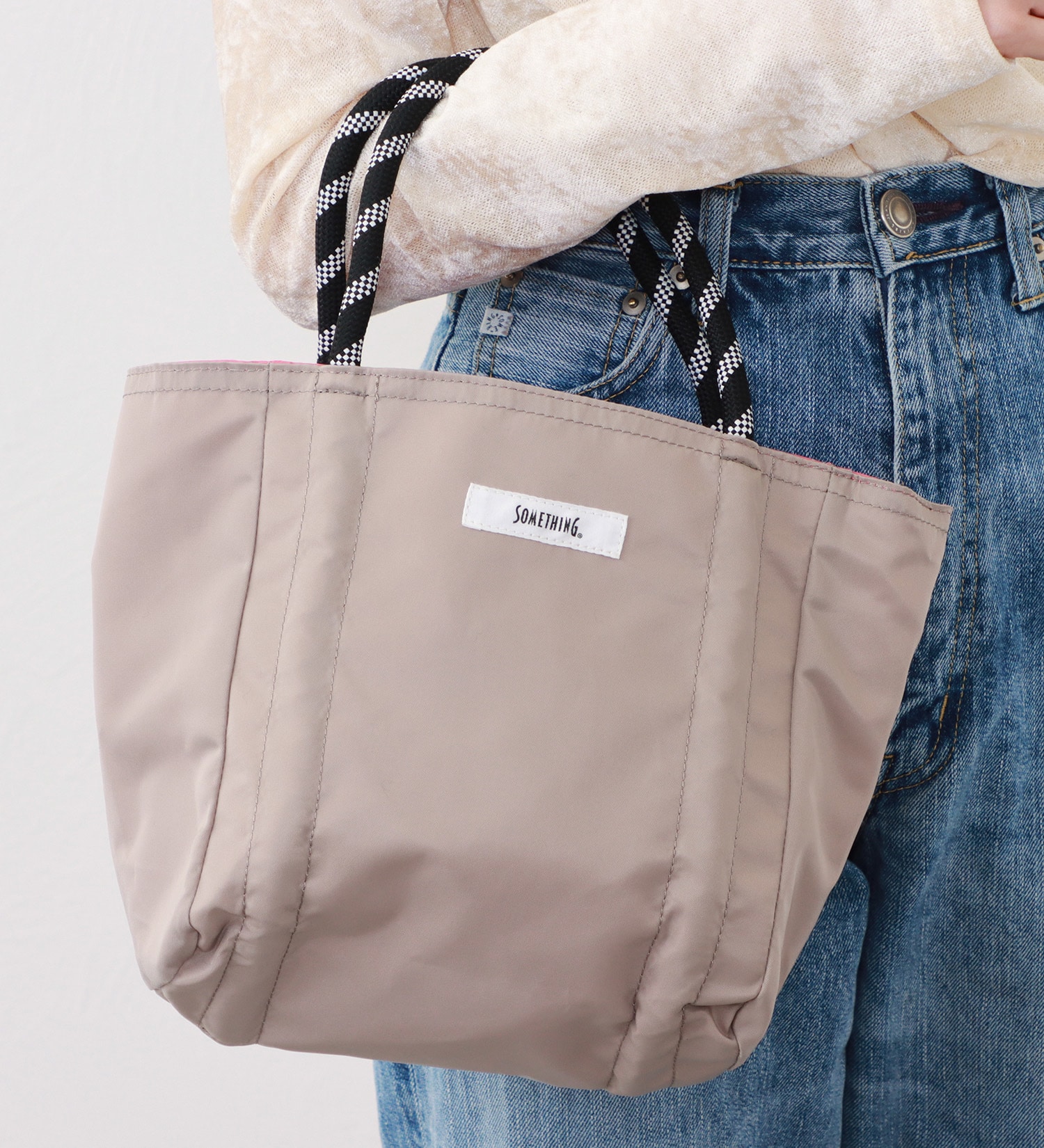 SOMETHING(サムシング)のSOMETHING リバーシブルトートバッグ|バッグ/トートバッグ/レディース|ピンク