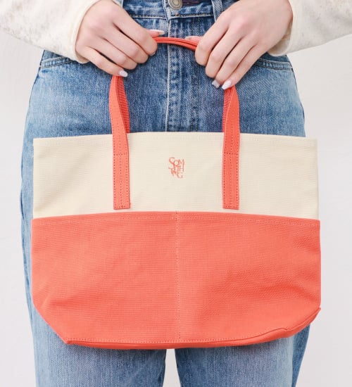 SOMETHING(サムシング)のSOMETHING バイカラートートバッグ|バッグ/トートバッグ/レディース|オレンジ