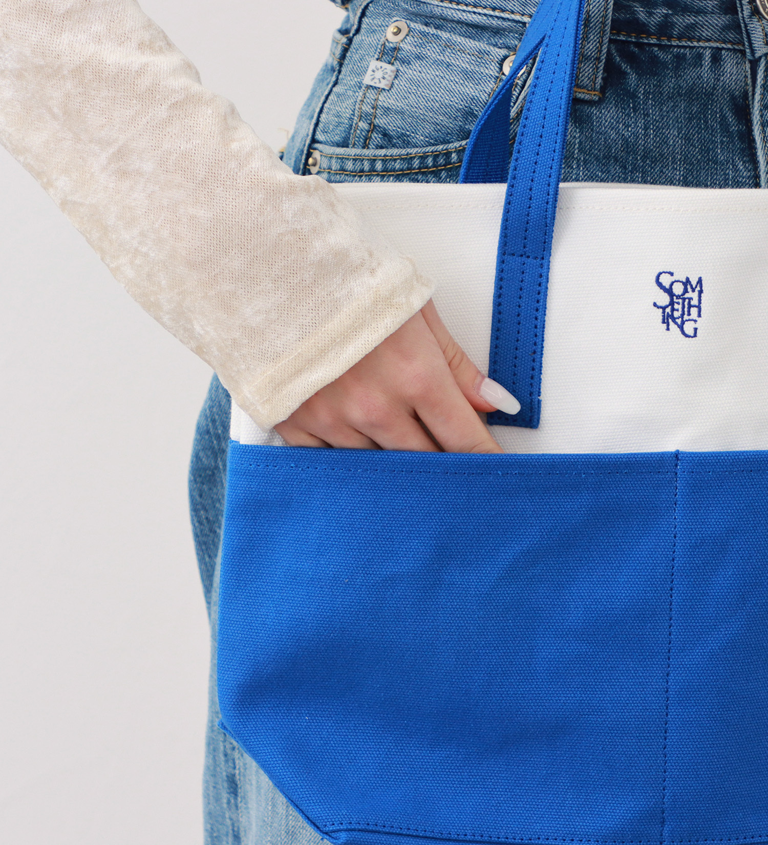 SOMETHING(サムシング)のSOMETHING バイカラートートバッグ|バッグ/トートバッグ/レディース|ブルー