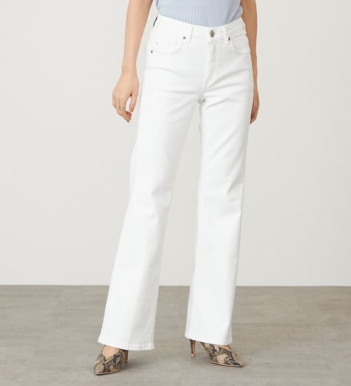 SOMETHING(サムシング)のSOMETHING LISA フレアデニムパンツ|パンツ/デニム/ジーンズパンツ/レディース|ホワイト