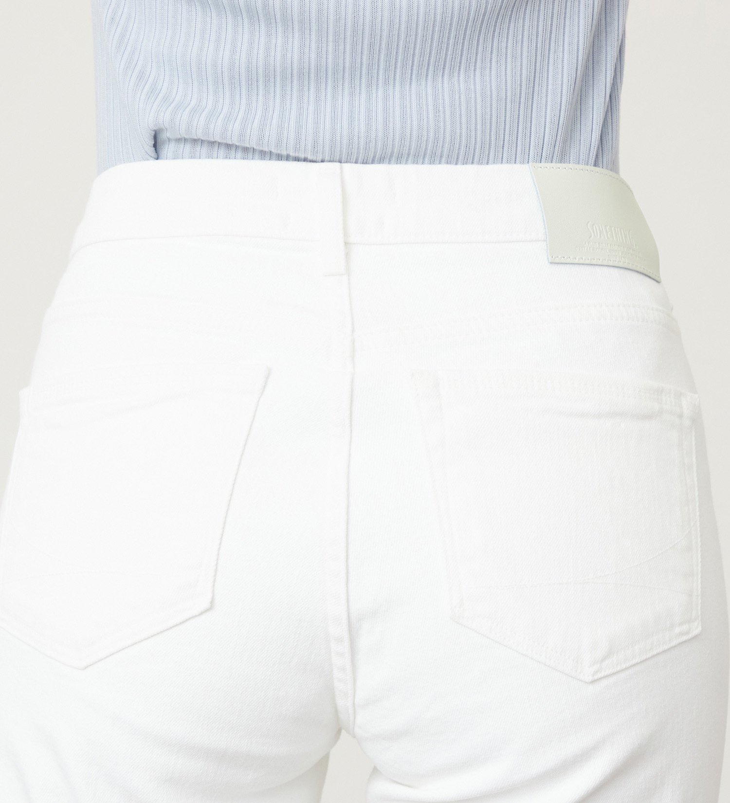 SOMETHING(サムシング)のSOMETHING LISA フレアデニムパンツ|パンツ/デニム/ジーンズパンツ/レディース|ホワイト