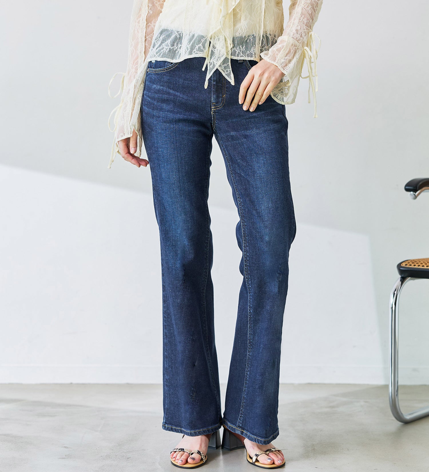 SOMETHING(サムシング)のSOMETHING LISA フレアデニムパンツ|パンツ/デニム/ジーンズパンツ/レディース|濃色ブルー