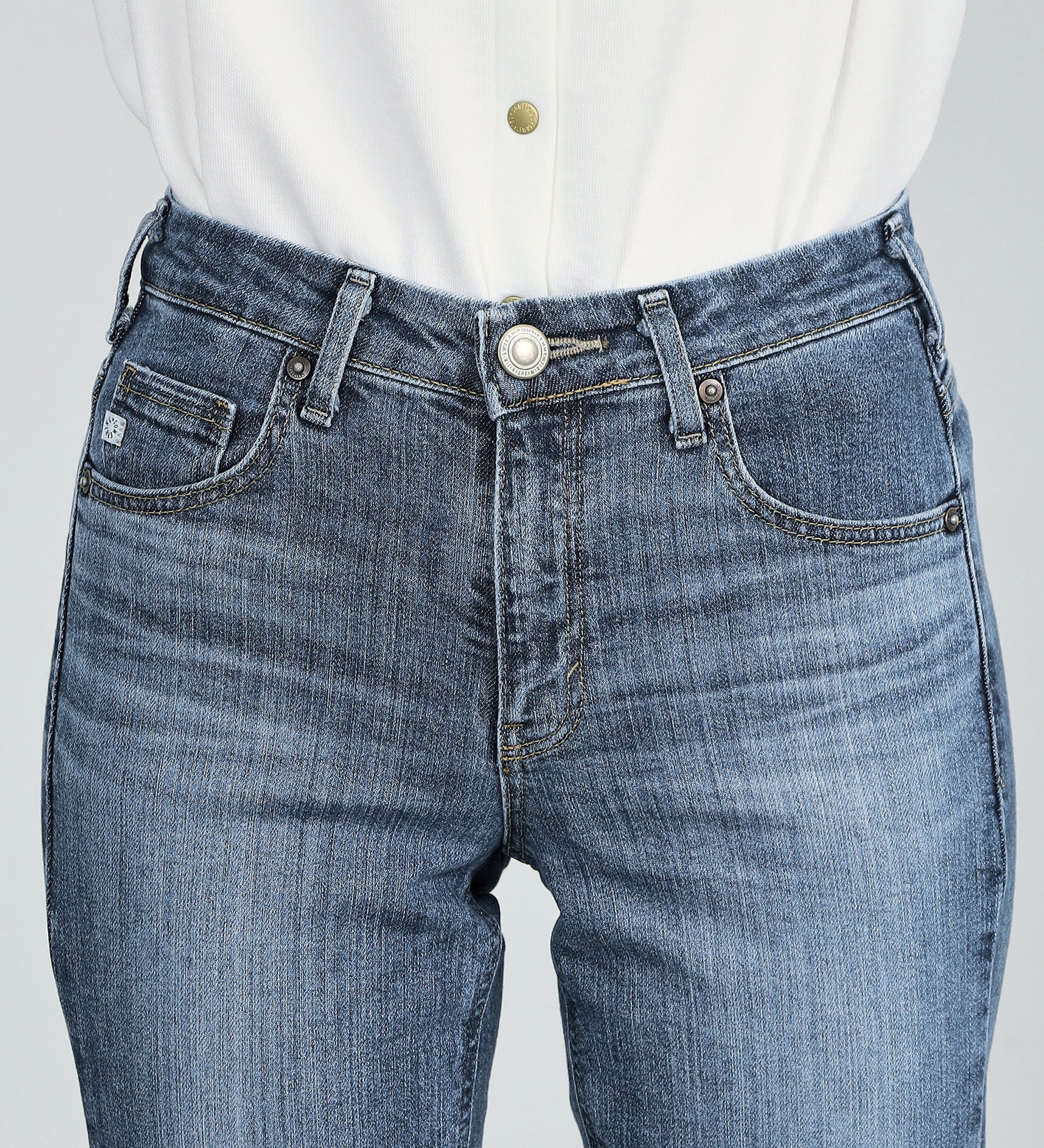 SOMETHING(サムシング)のSOMETHING LISA フレアデニムパンツ|パンツ/デニム/ジーンズパンツ/レディース|中色ブルー