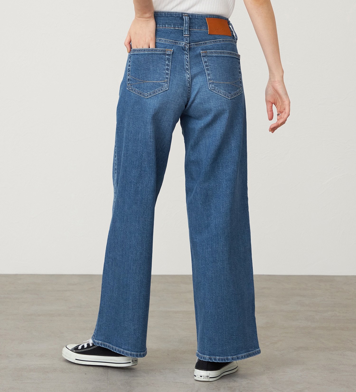 SOMETHING(サムシング)のSOMETHING LISA セミワイドデニムパンツ|パンツ/デニム/ジーンズパンツ/レディース|ブルー