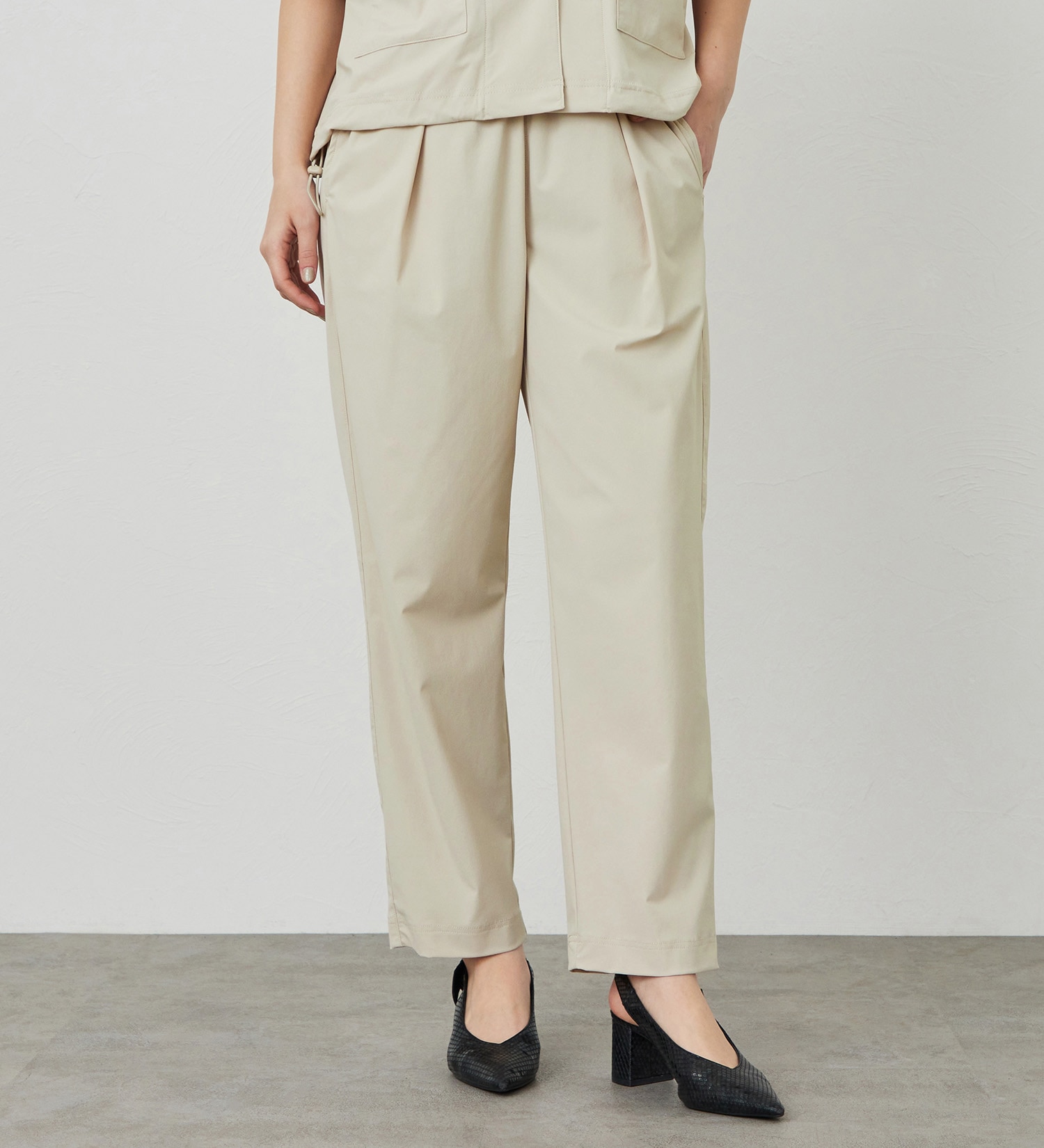 SOMETHING(サムシング)の【試着対象】SOMETHING SLテーパードパンツ【涼】|パンツ/パンツ/レディース|サンドベージュ