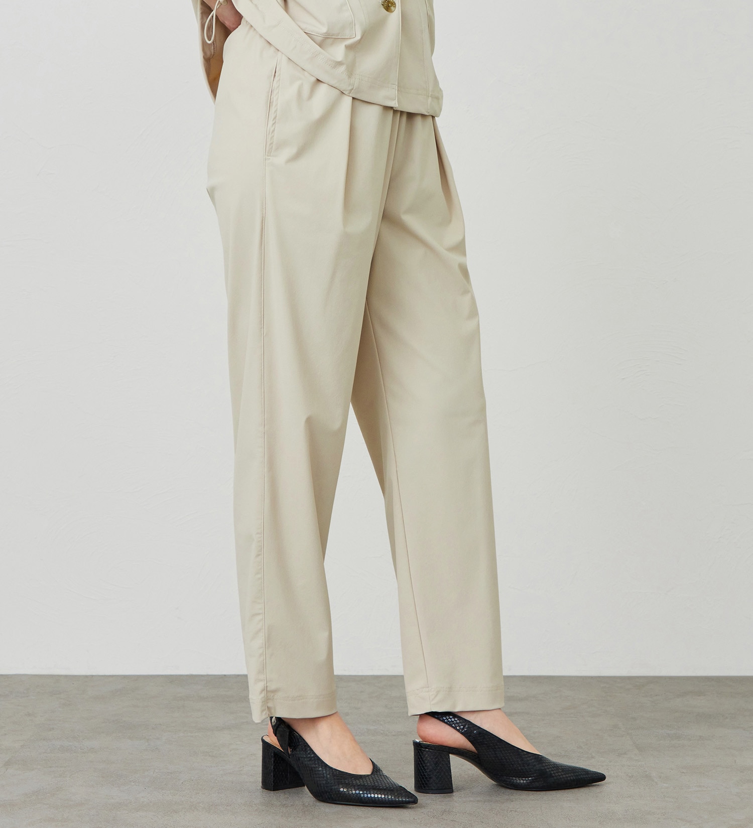 SOMETHING(サムシング)の【試着対象】SOMETHING SLテーパードパンツ【涼】|パンツ/パンツ/レディース|サンドベージュ