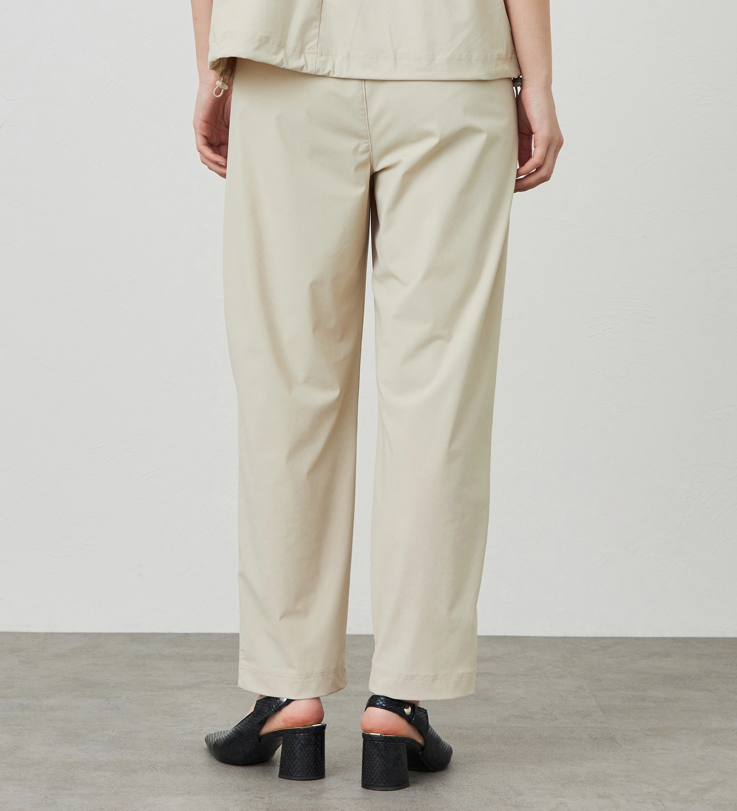 SOMETHING(サムシング)の【試着対象】SOMETHING SLテーパードパンツ【涼】|パンツ/パンツ/レディース|サンドベージュ