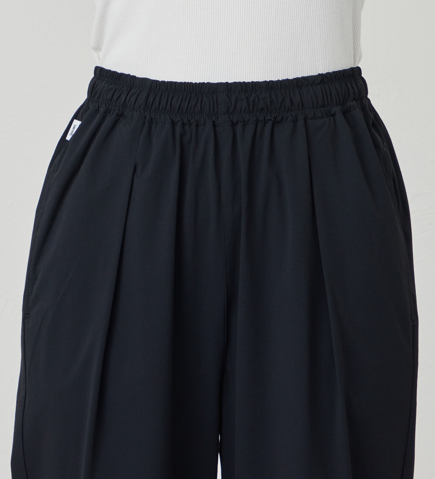 SOMETHING(サムシング)の【試着対象】SOMETHING SLテーパードパンツ【涼】|パンツ/パンツ/レディース|ブラック