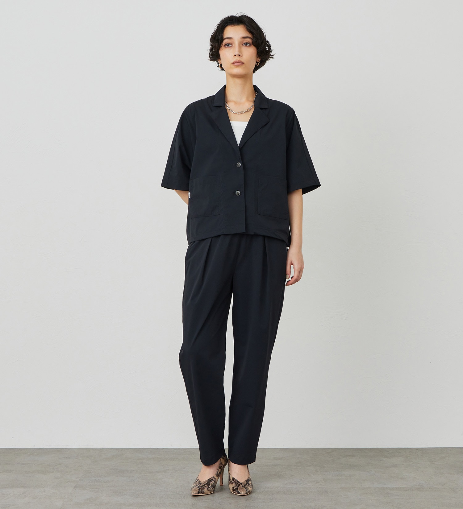 SOMETHING(サムシング)の【試着対象】SOMETHING SLテーパードパンツ【涼】|パンツ/パンツ/レディース|ブラック