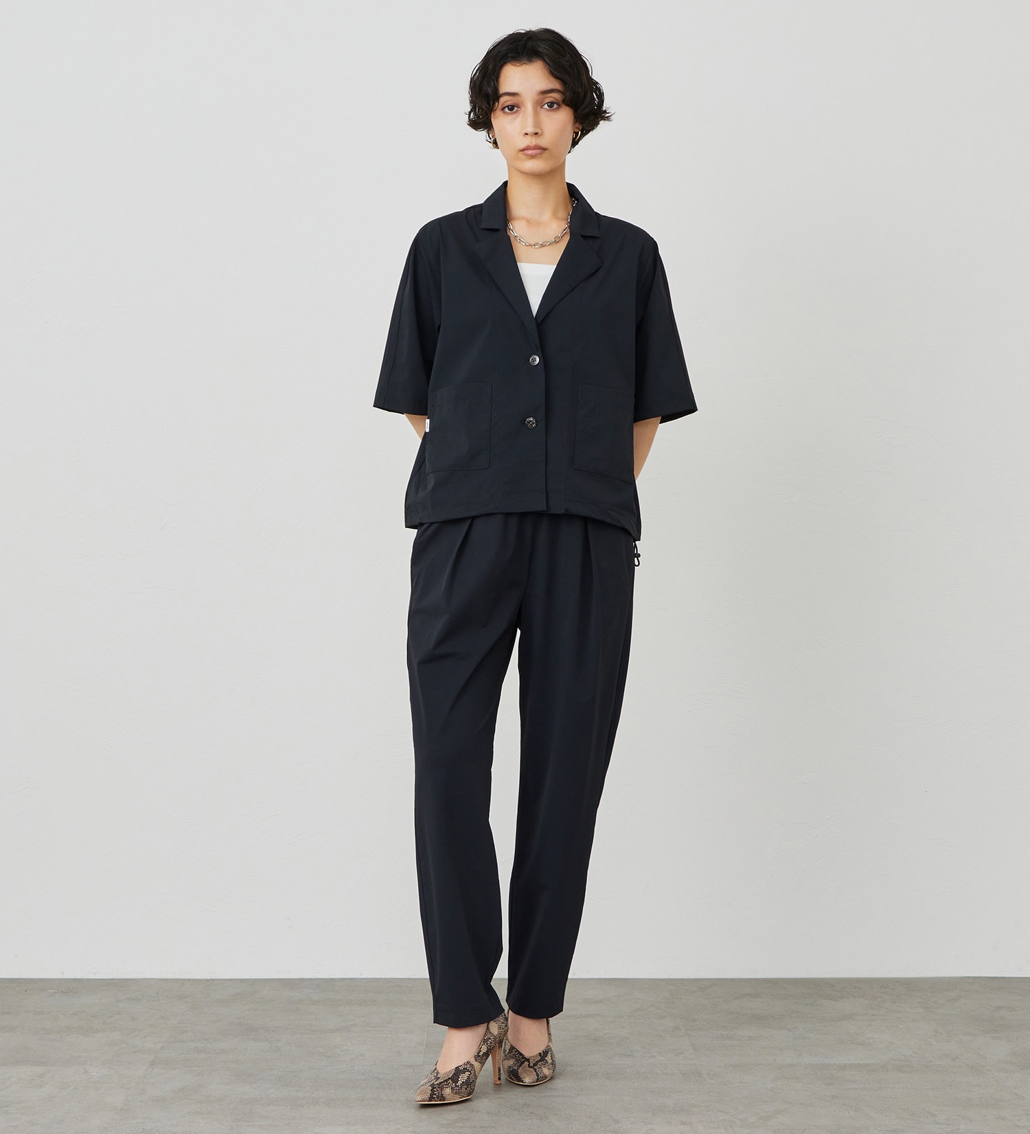 SOMETHING(サムシング)の【試着対象】SOMETHING SLテーパードパンツ【涼】|パンツ/パンツ/レディース|ブラック