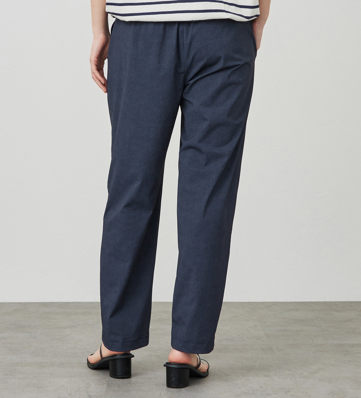 SOMETHING(サムシング)の【試着対象】SOMETHING SLテーパードパンツ【涼】|パンツ/パンツ/レディース|濃色ブルー