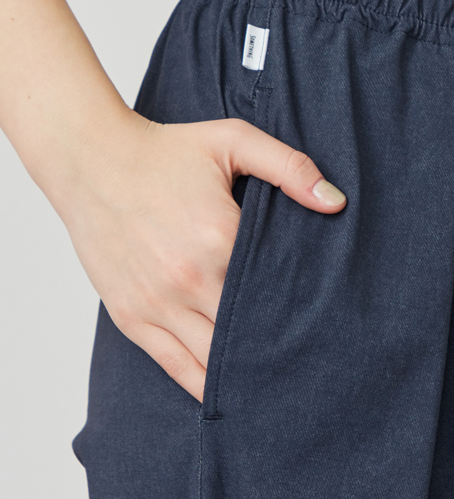 SOMETHING(サムシング)の【試着対象】SOMETHING SLテーパードパンツ【涼】|パンツ/パンツ/レディース|濃色ブルー