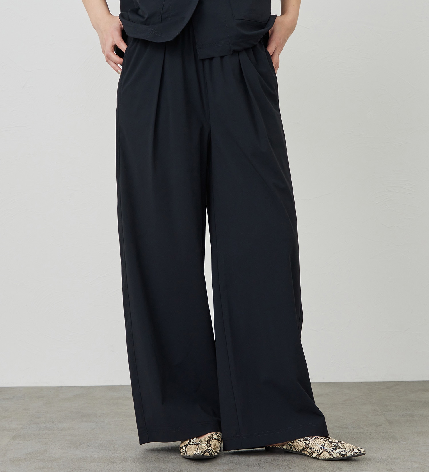 SOMETHING(サムシング)の【試着対象】SOMETHING SLワイドパンツ【涼】|パンツ/パンツ/レディース|ブラック