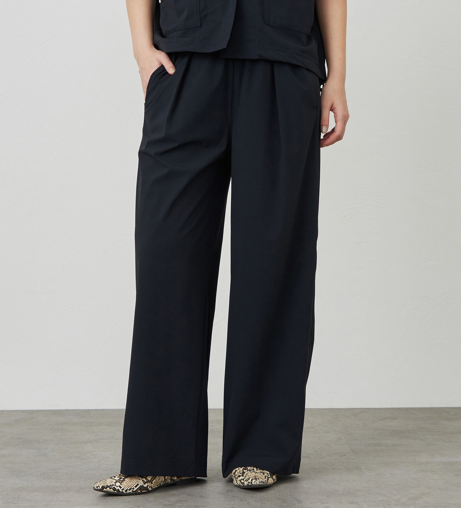 SOMETHING(サムシング)の【試着対象】SOMETHING SLワイドパンツ【涼】|パンツ/パンツ/レディース|ブラック