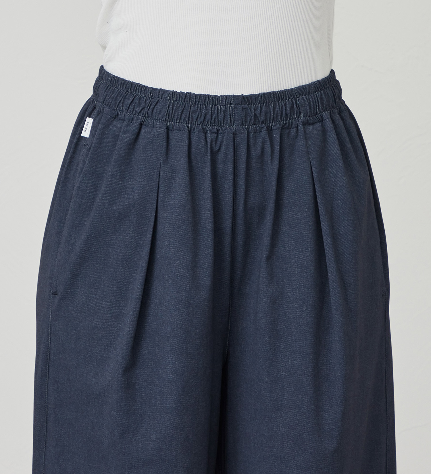 SOMETHING(サムシング)の【試着対象】SOMETHING SLワイドパンツ【涼】|パンツ/パンツ/レディース|濃色ブルー