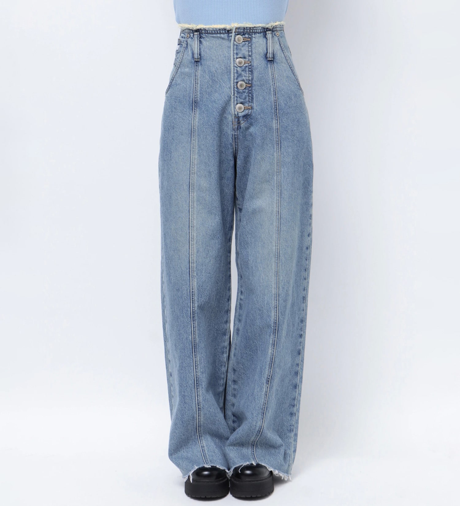 SOMETHING(サムシング)の【試着対象】【SOMETHING×PosTokyo】BELTLESS WIDE DENIM|パンツ/デニム/ジーンズパンツ/レディース|中色ブルー