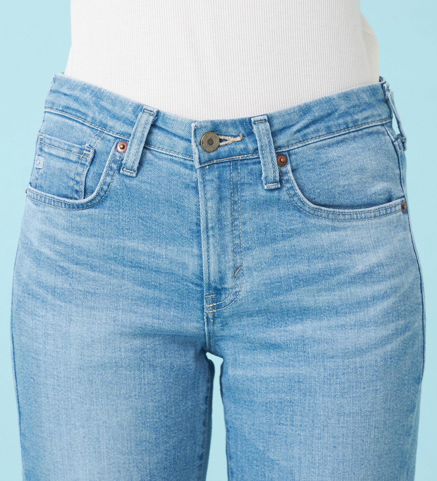 SOMETHING(サムシング)の【予約P】SOMETHING SUMMER ストレートデニムパンツ【夏用/COOL/涼/抗菌/防臭/制菌】|パンツ/デニム/ジーンズパンツ/レディース|淡色ブルー