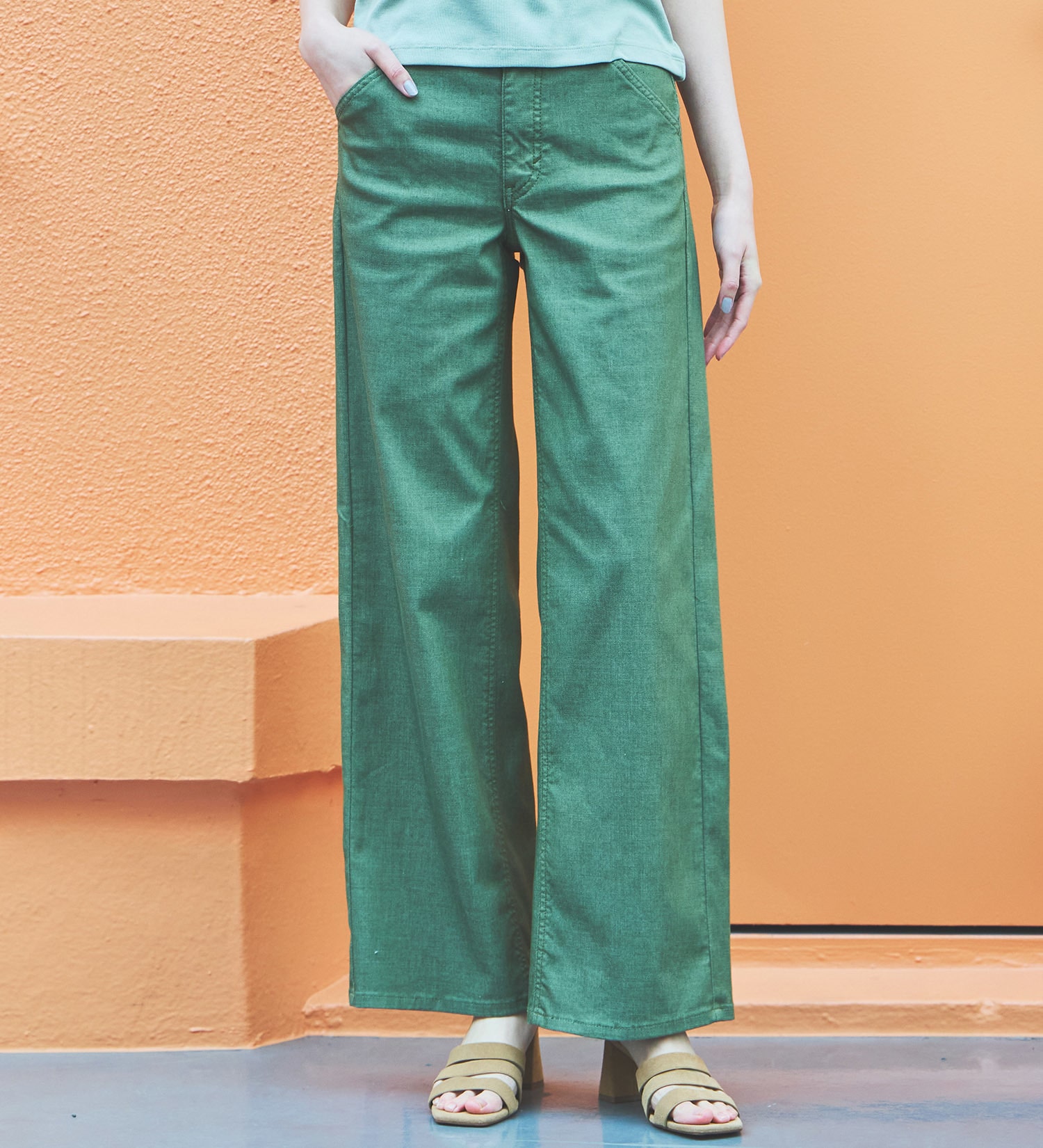 SOMETHING(サムシング)の【予約P】SOMETHING SUMMER セミワイドデニムパンツ【夏用/COOL/涼/抗菌/防臭/制菌】|パンツ/パンツ/レディース|グリーン