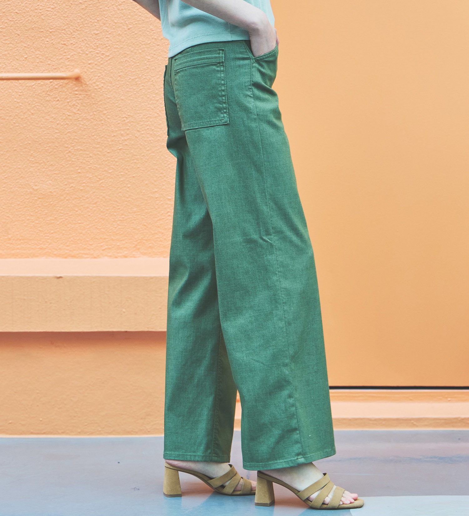 SOMETHING(サムシング)の【予約P】SOMETHING SUMMER セミワイドデニムパンツ【夏用/COOL/涼/抗菌/防臭/制菌】|パンツ/パンツ/レディース|グリーン