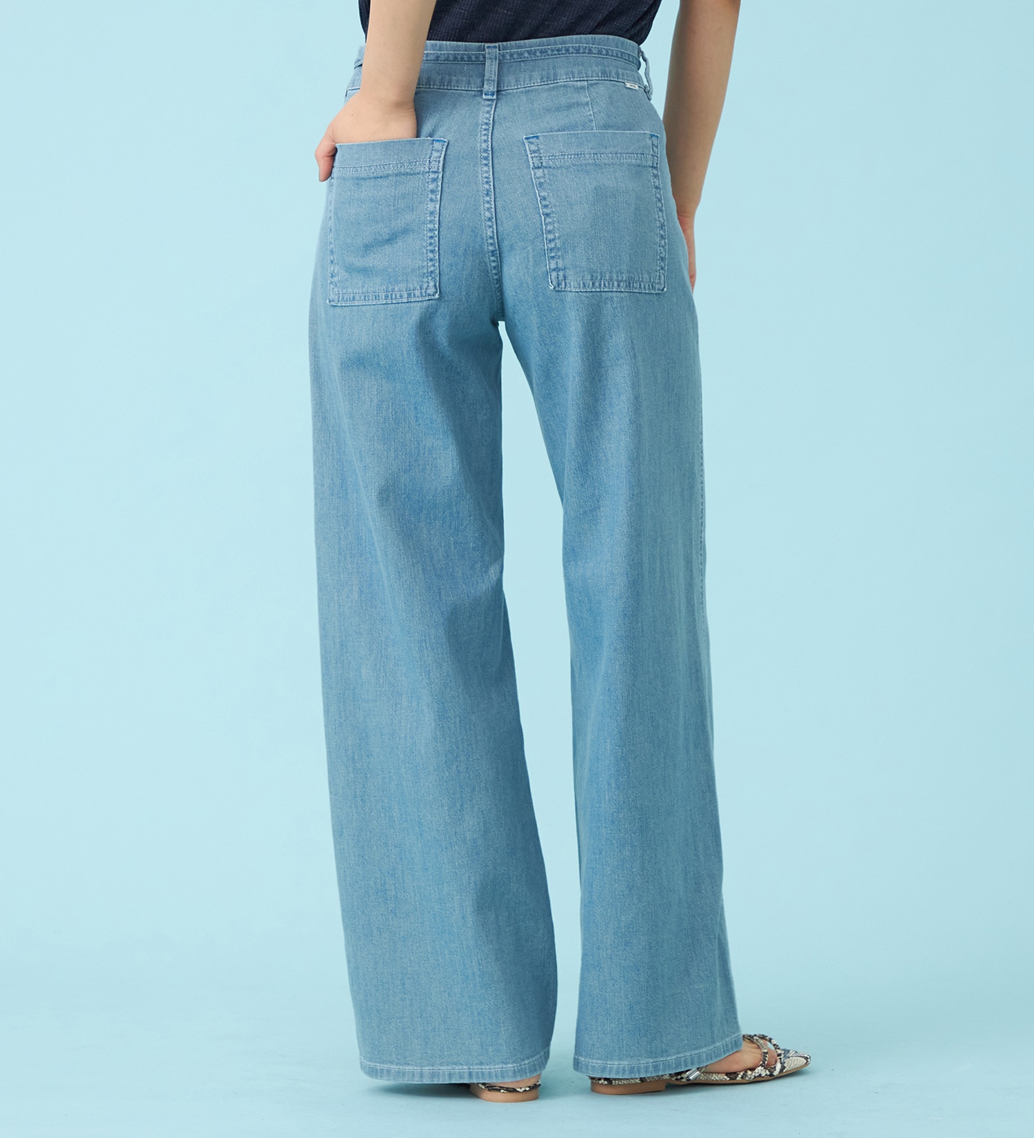 SOMETHING(サムシング)の【予約P】SOMETHING SUMMER ベイカーワイドデニムパンツ【夏用/COOL/涼/抗菌/防臭/制菌】|パンツ/パンツ/レディース|淡色ブルー