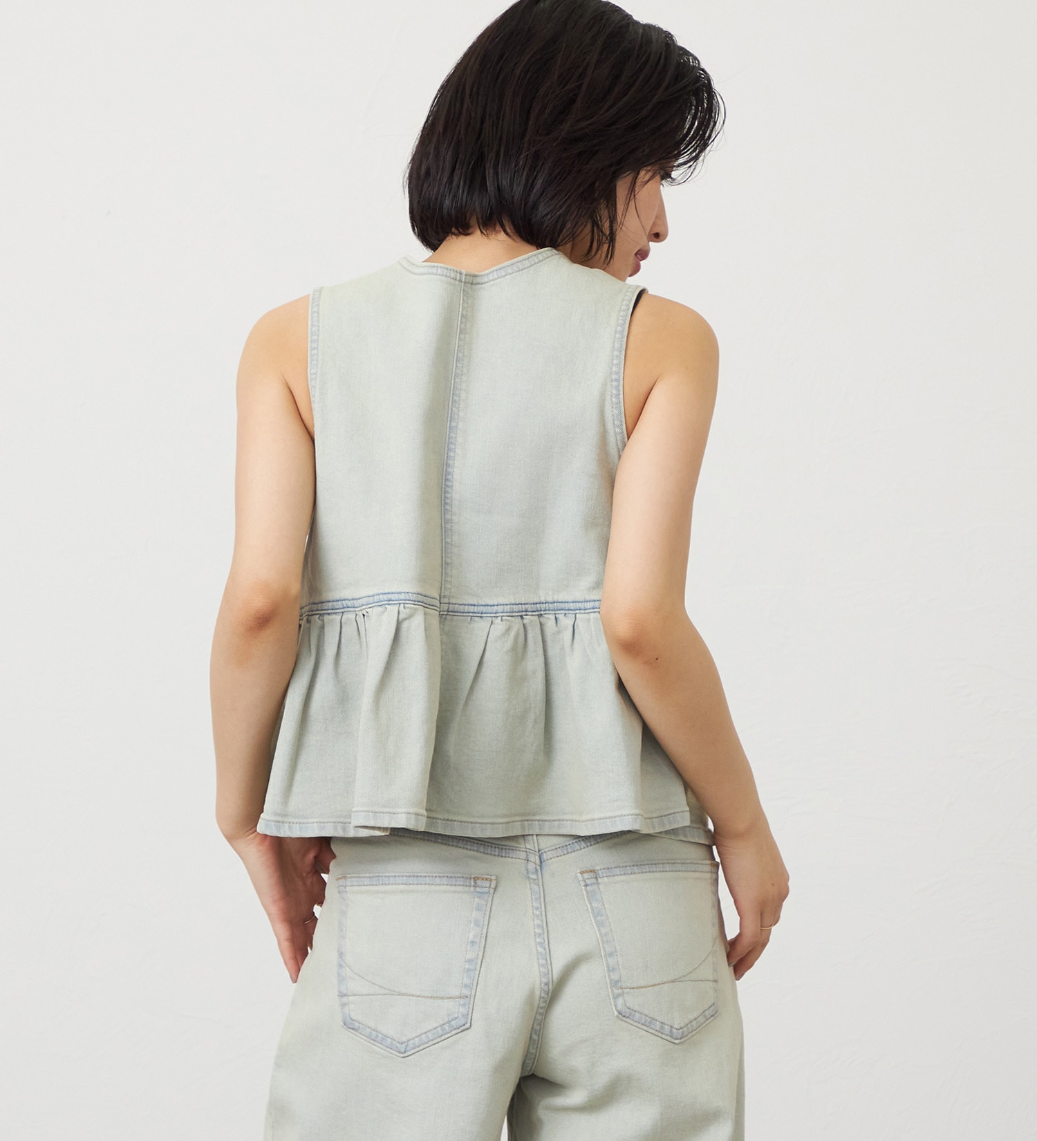 SOMETHING(サムシング)のSOMETHING ペプラムデニムビスチェ|トップス/その他トップス/レディース|ベージュ