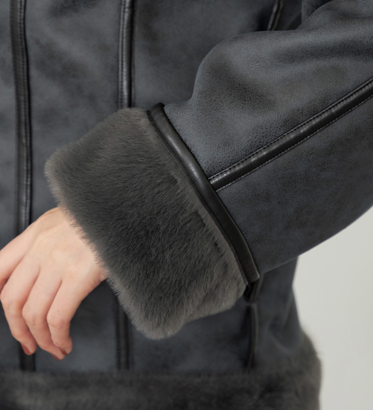 SOMETHING(サムシング)の【試着対象】SOMETHING ファージャケット|ジャケット/アウター/その他アウター/レディース|チャコールグレー