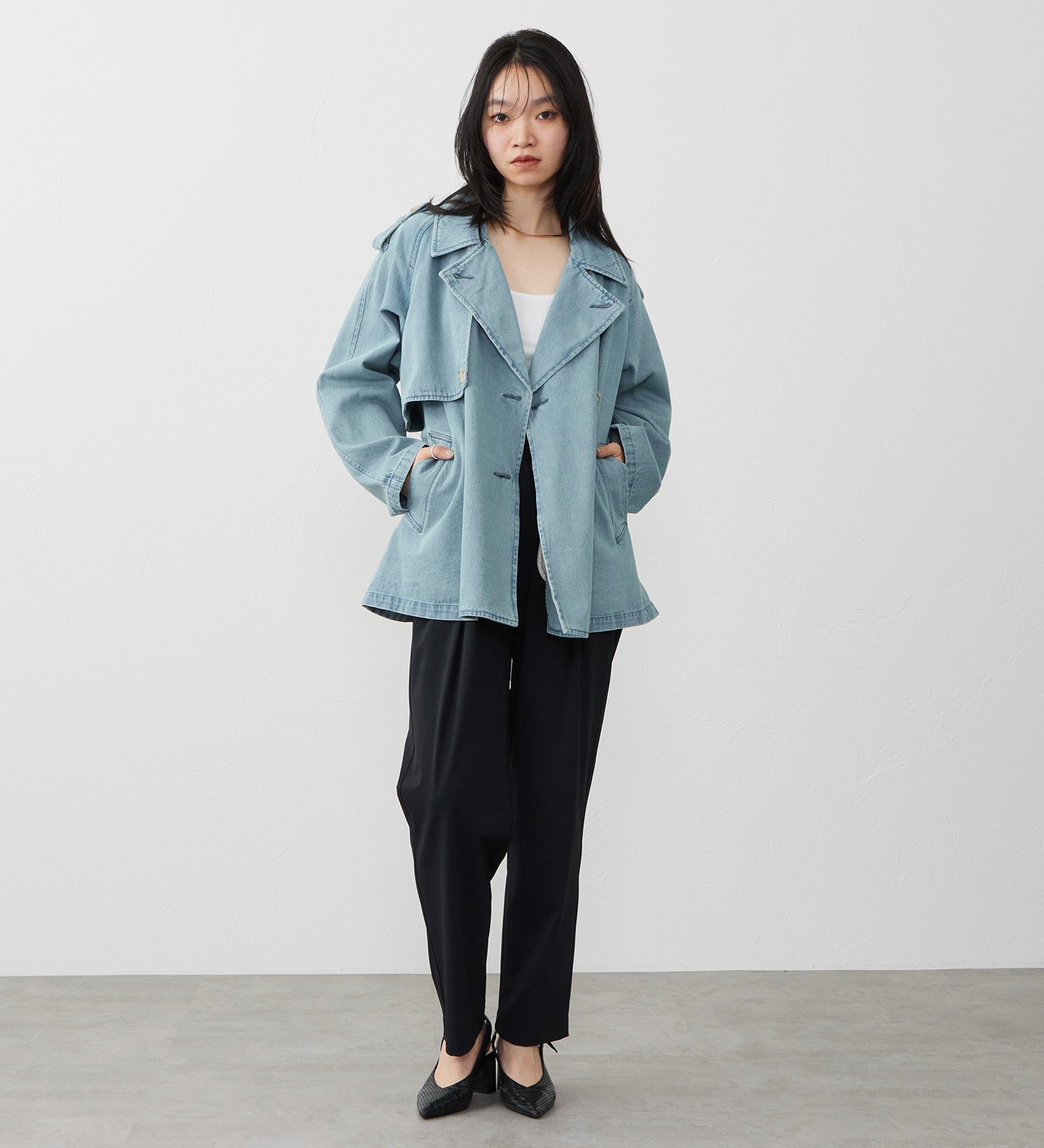 SOMETHING(サムシング)のSOMETHING　デニムハーフトレンチコート|ジャケット/アウター/コート/レディース|ライトブルー