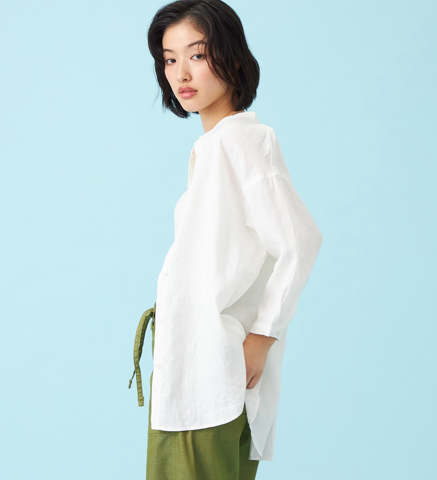 SOMETHING(サムシング)のSOMETHING ラウンドテイルリネンシャツ|トップス/シャツ/ブラウス/レディース|ホワイト