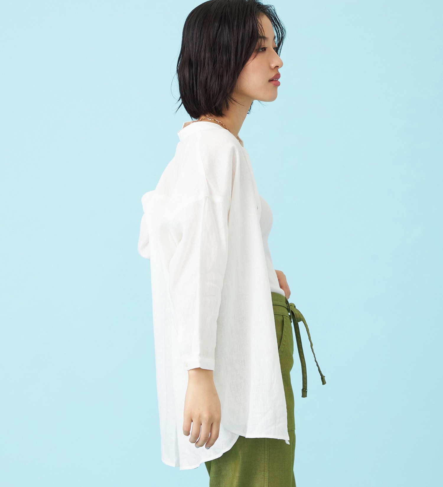 SOMETHING(サムシング)のSOMETHING ラウンドテイルリネンシャツ|トップス/シャツ/ブラウス/レディース|ホワイト