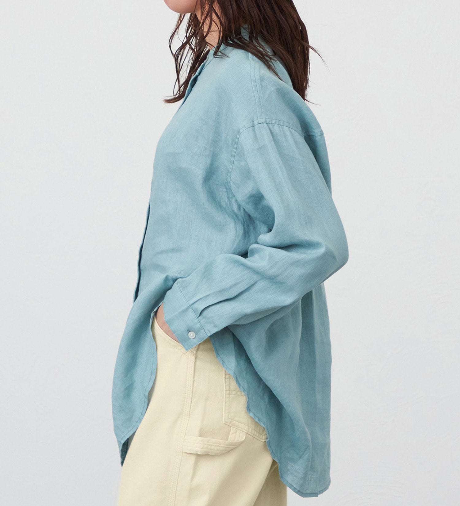 SOMETHING(サムシング)のSOMETHING　ラウンドテイルリネンシャツ|トップス/シャツ/ブラウス/レディース|グリーン