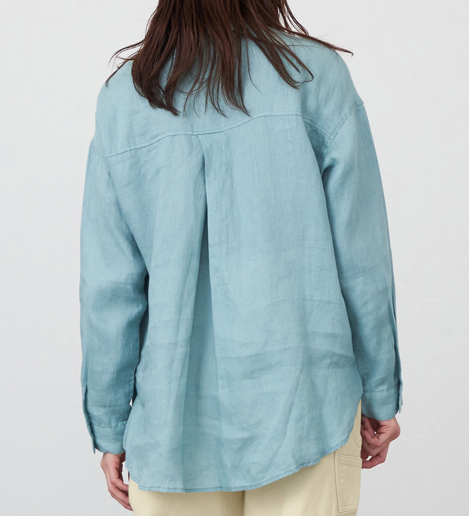 SOMETHING(サムシング)のSOMETHING　ラウンドテイルリネンシャツ|トップス/シャツ/ブラウス/レディース|グリーン