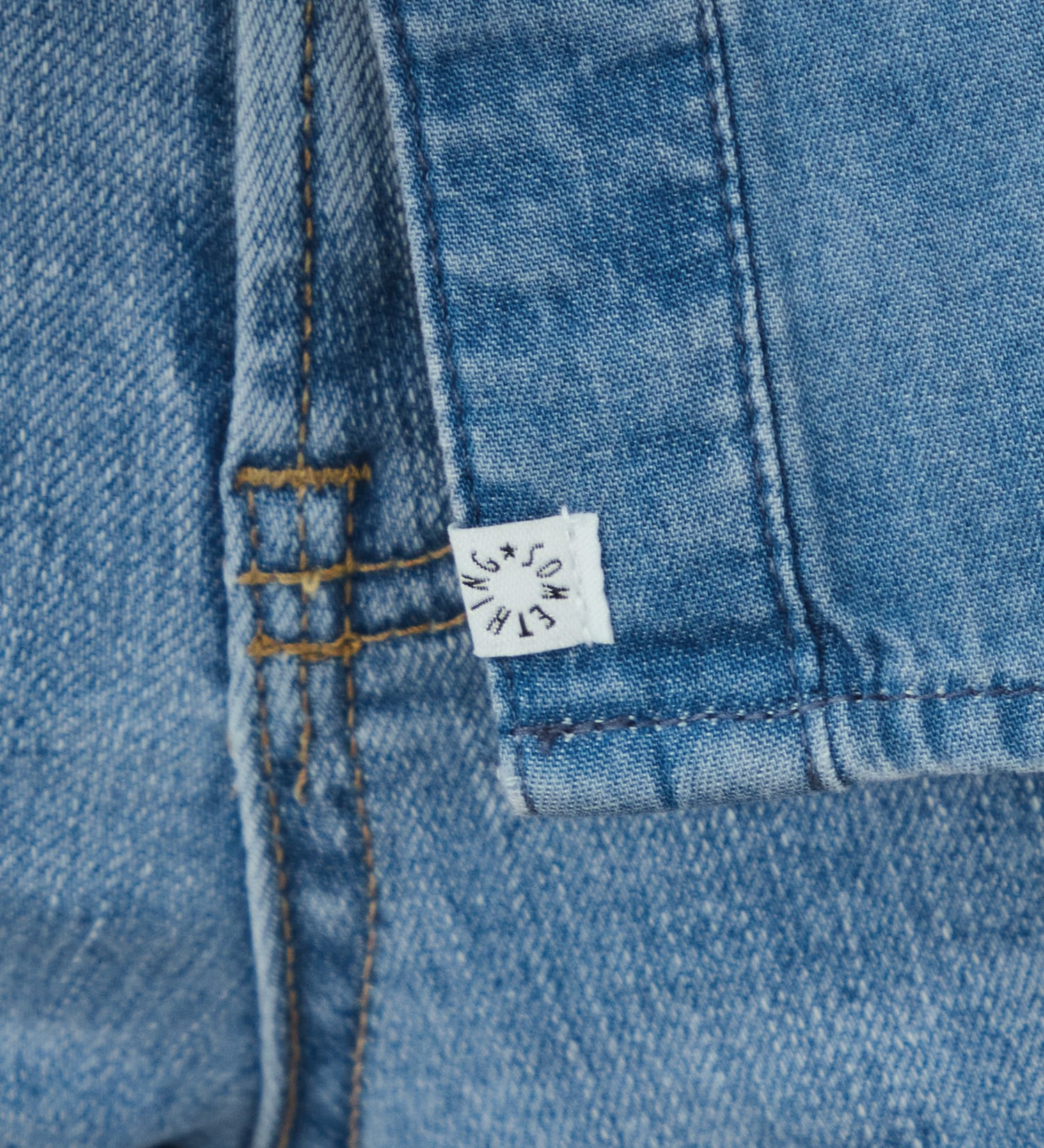 SOMETHING(サムシング)のSOMETHING フリルノースリーブシャツ|トップス/シャツ/ブラウス/レディース|淡色ブルー