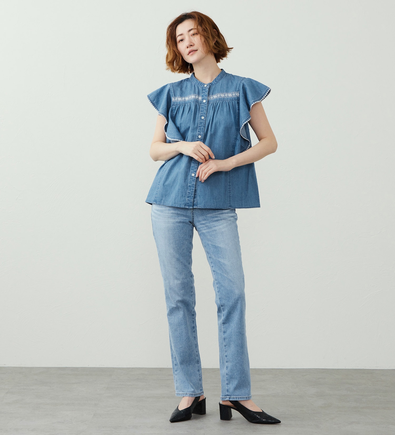 SOMETHING(サムシング)のSOMETHING フリルノースリーブシャツ|トップス/シャツ/ブラウス/レディース|淡色ブルー