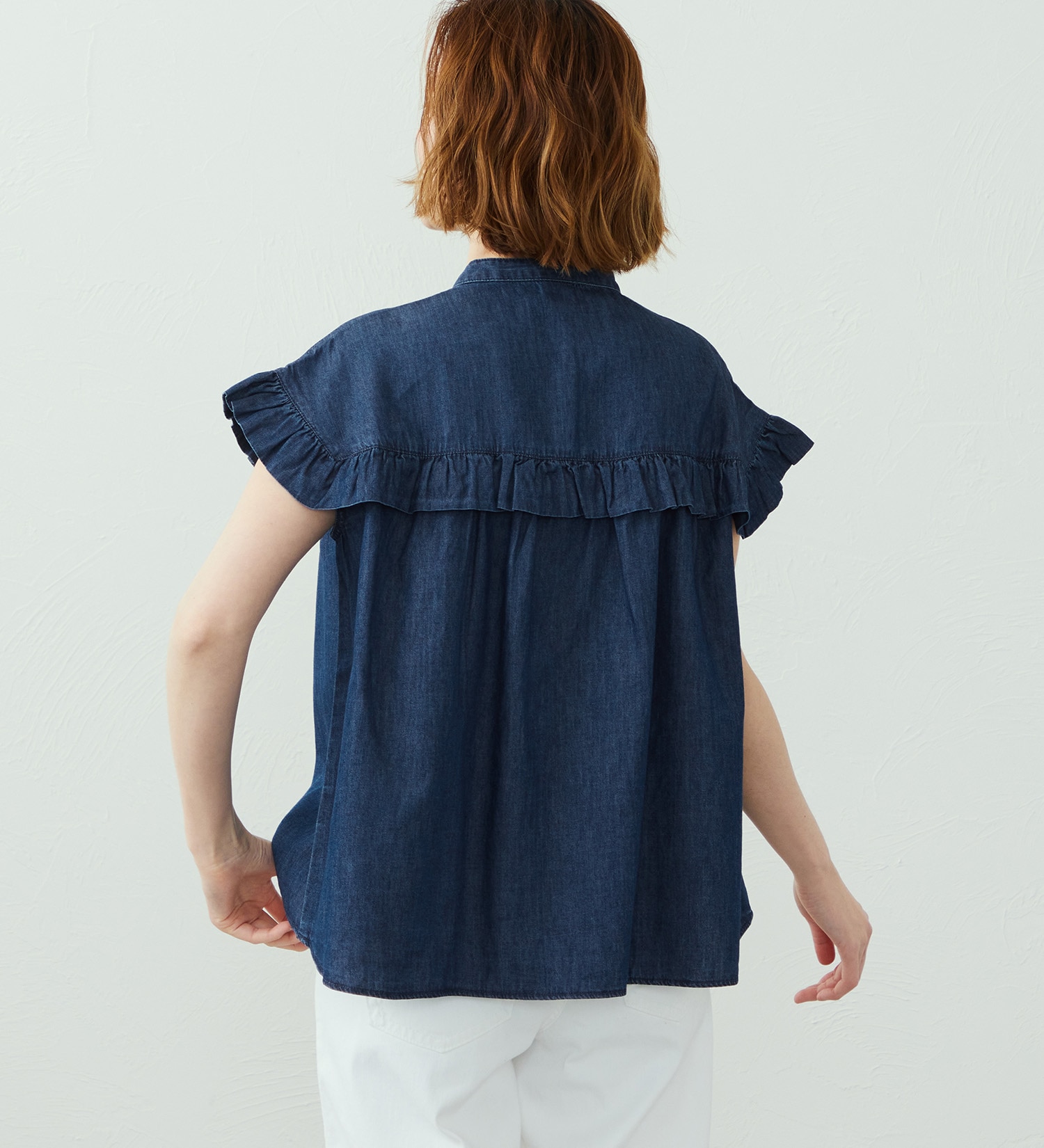 SOMETHING(サムシング)のSOMETHING フリルタックノースリーブシャツ|トップス/シャツ/ブラウス/レディース|濃色ブルー