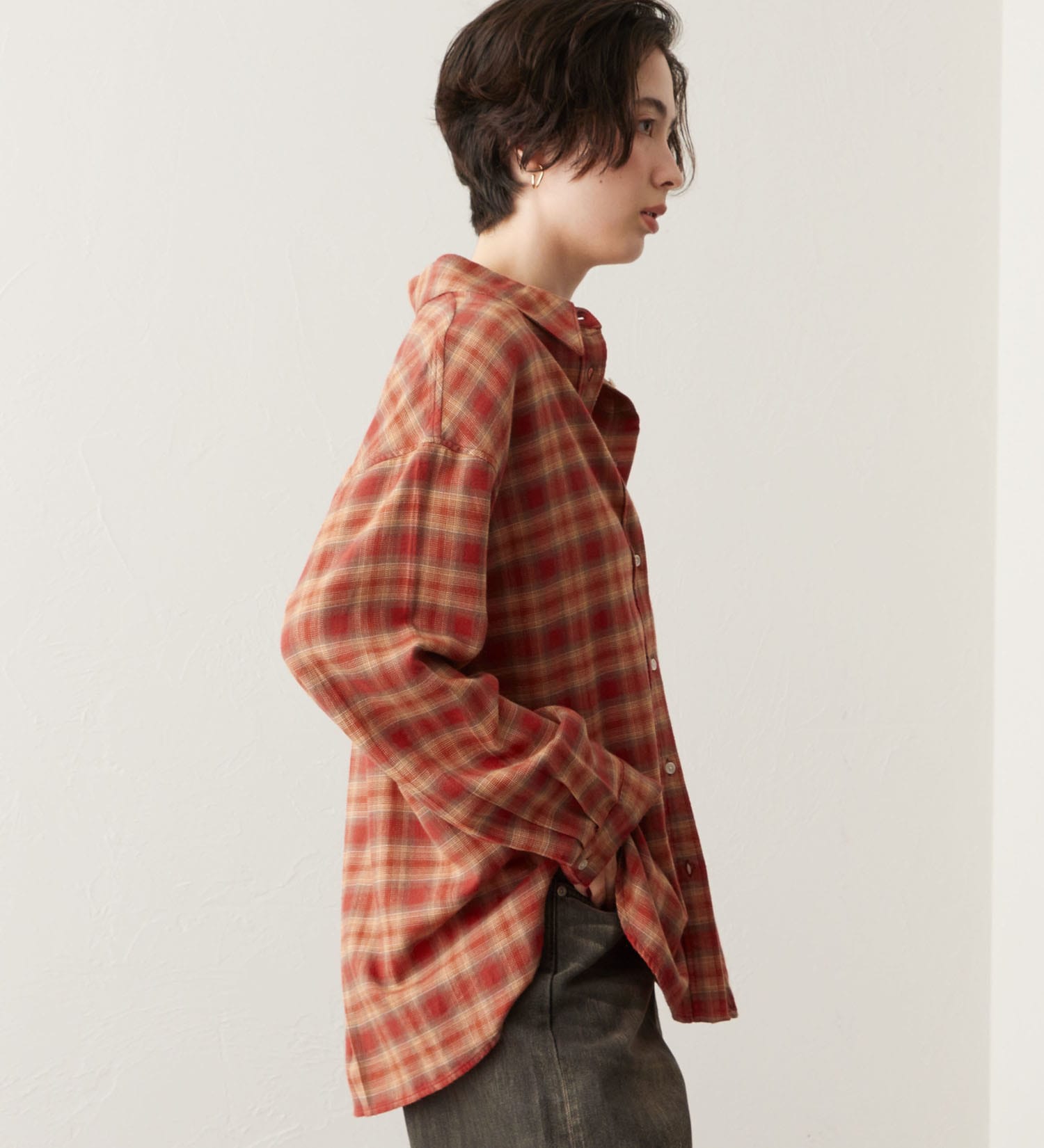 SOMETHING(サムシング)のSOMETHING オンブレチェックシャツ【長袖】|トップス/シャツ/ブラウス/レディース|レッド