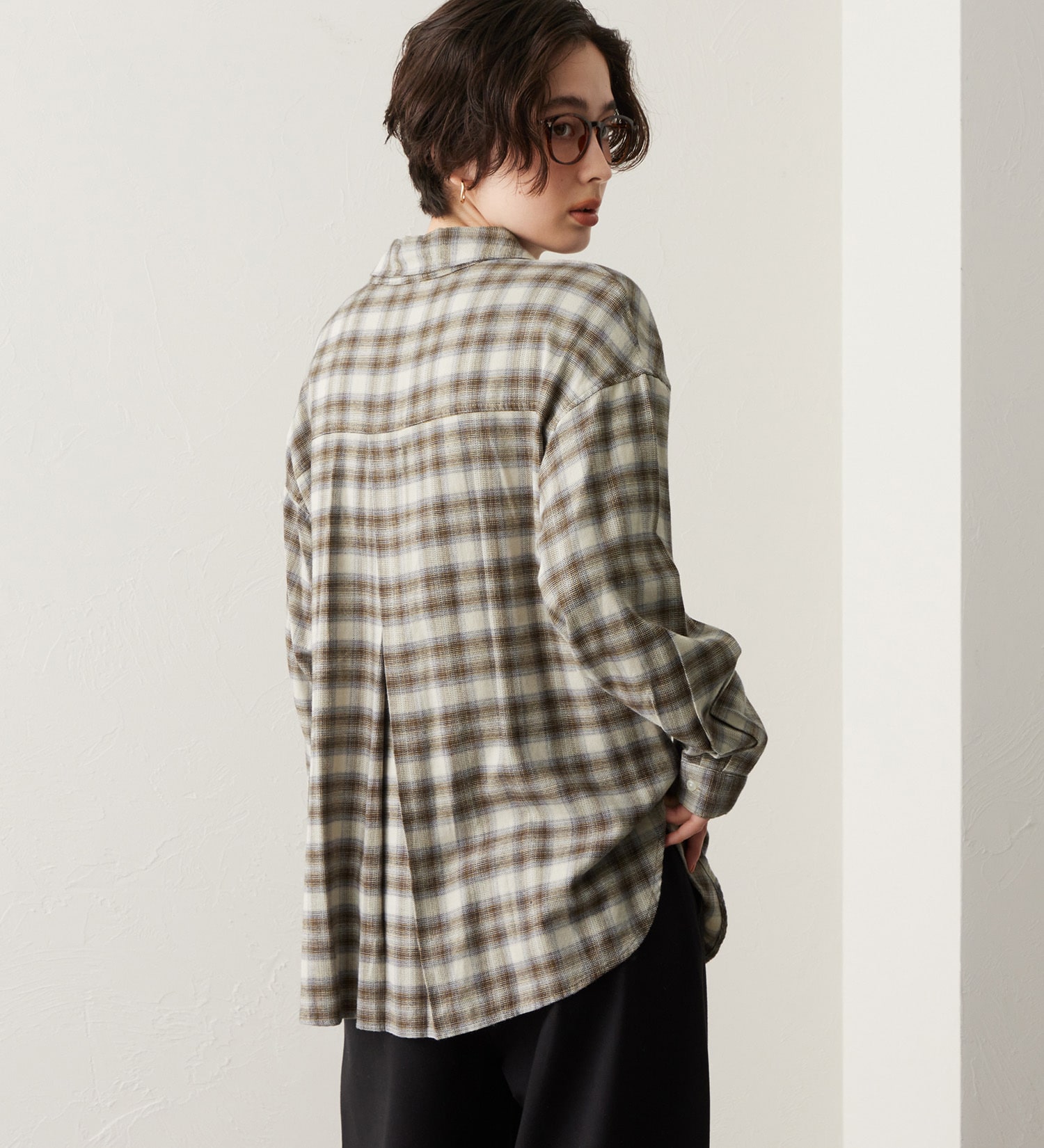 SOMETHING(サムシング)のSOMETHING オンブレチェックシャツ【長袖】|トップス/シャツ/ブラウス/レディース|ベージュ