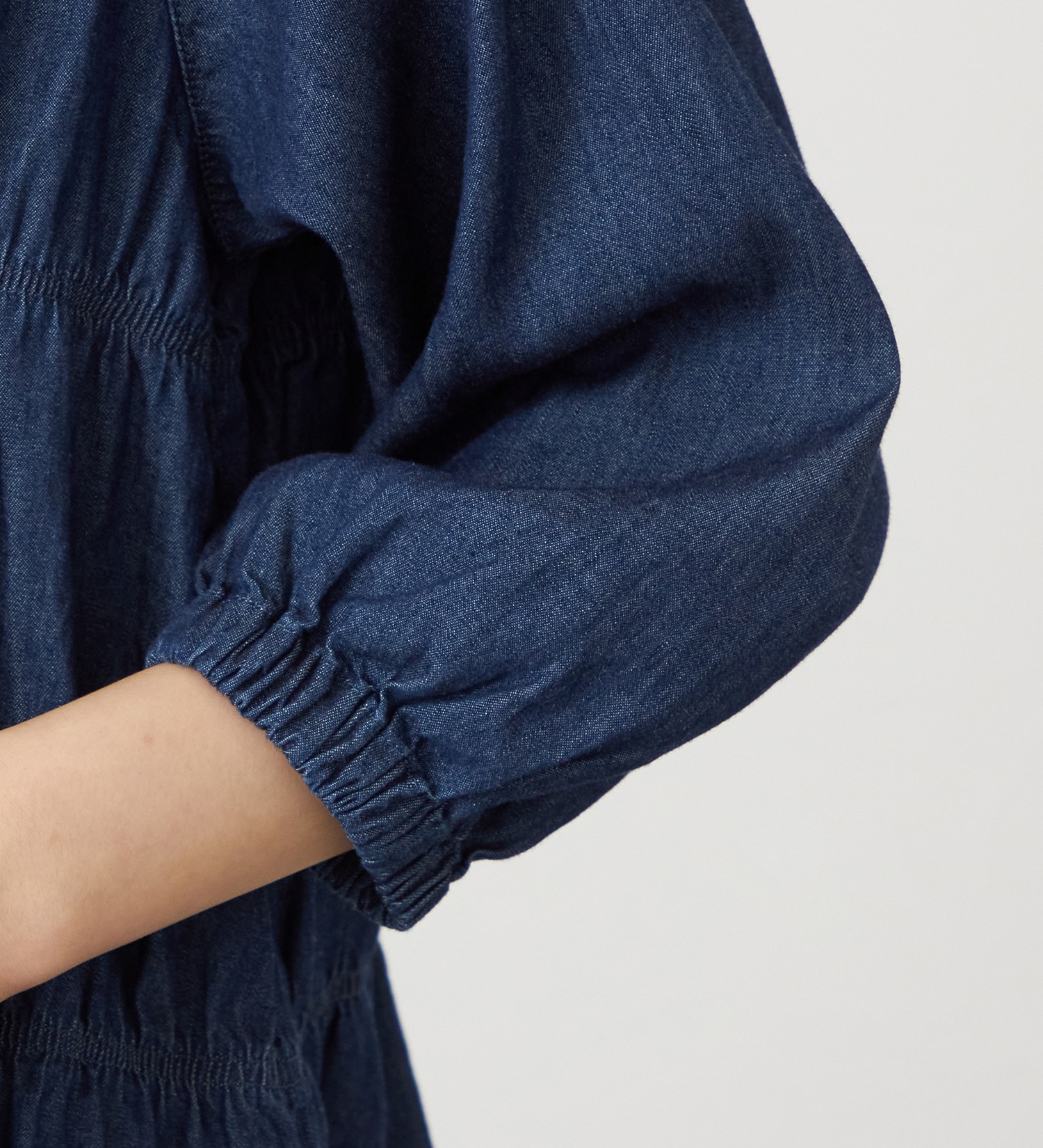 SOMETHING(サムシング)のSOMETHING ティアードデニムシャツ|トップス/シャツ/ブラウス/レディース|インディゴブルー