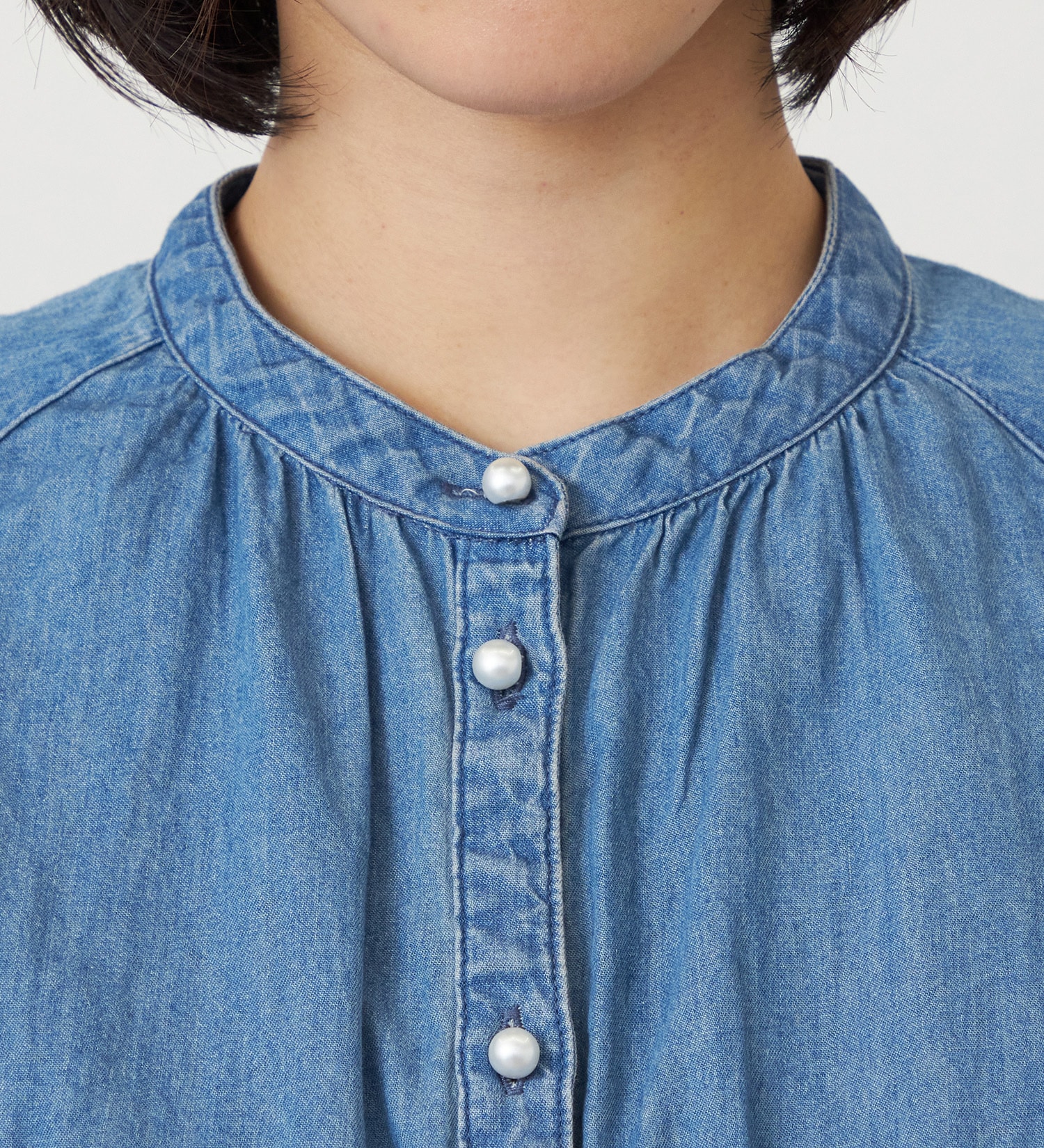 SOMETHING(サムシング)のSOMETHING ティアードデニムシャツ|トップス/シャツ/ブラウス/レディース|ライトブルー