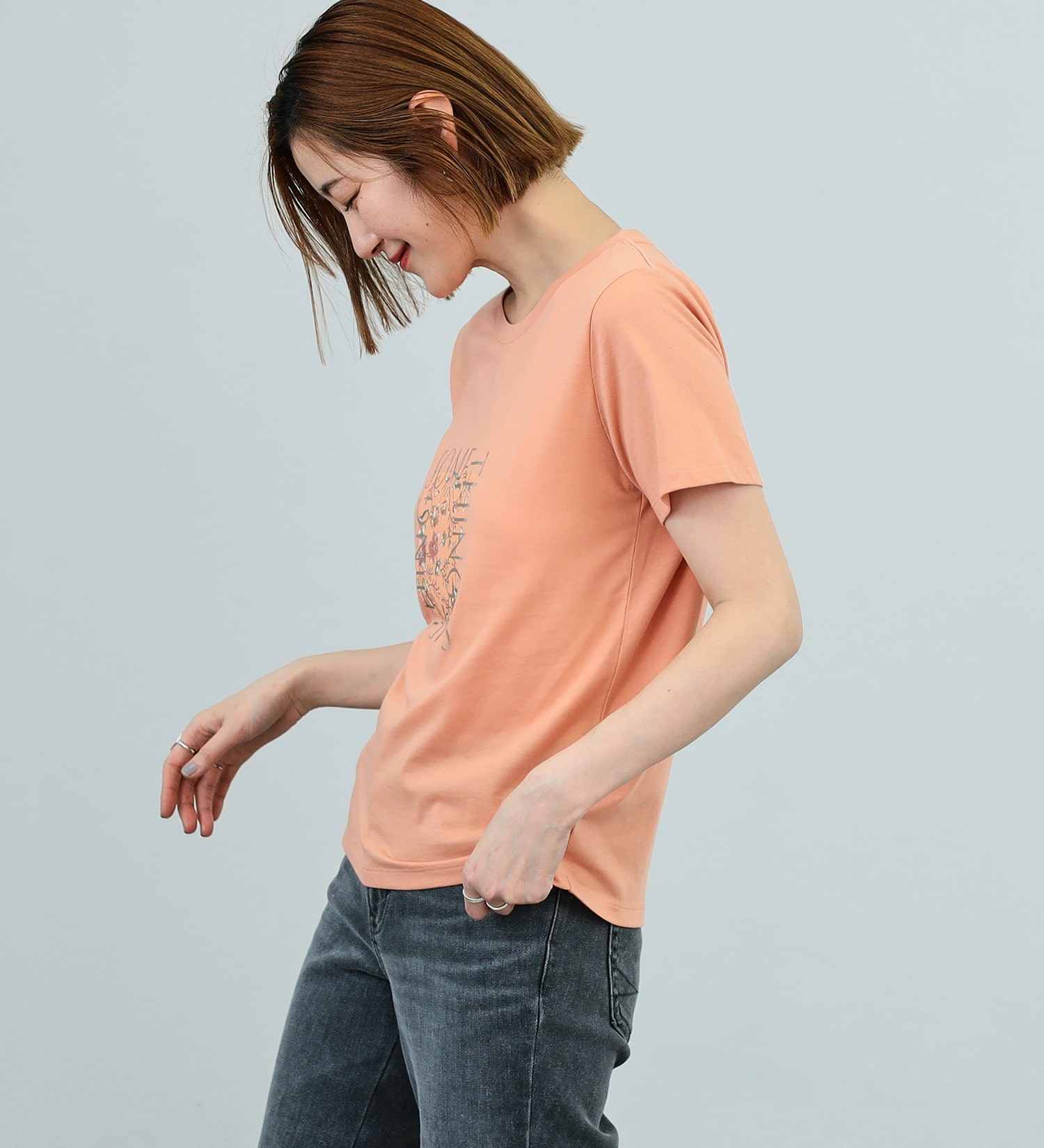SOMETHING(サムシング)のSOMETHING フォイルプリントTシャツ【半袖】|トップス/Tシャツ/カットソー/レディース|オレンジ