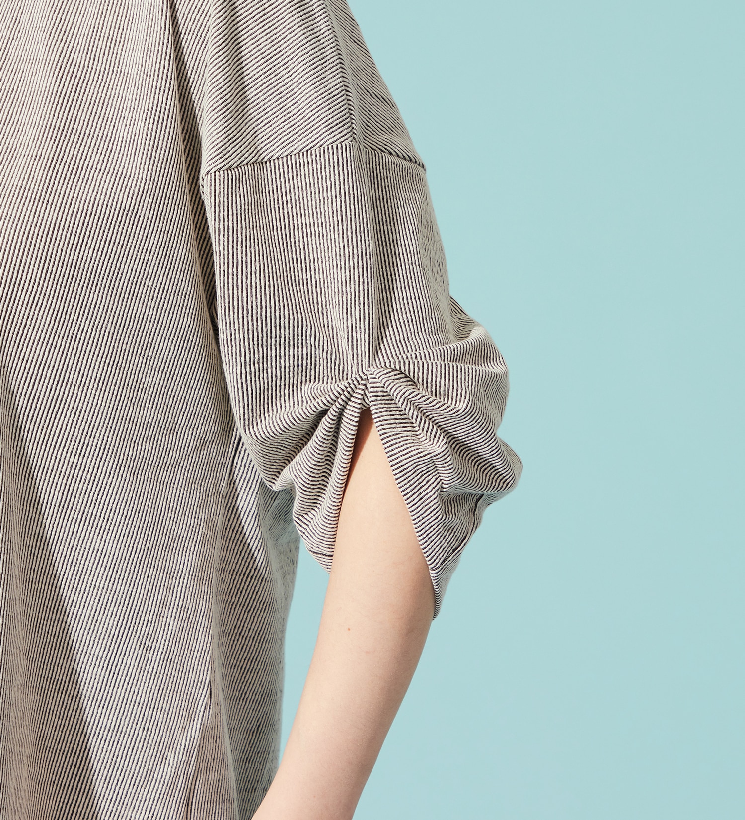 SOMETHING(サムシング)のSOMETHING バイオサッカータックスリーブカットソー|トップス/Tシャツ/カットソー/レディース|ホワイト×ブラック