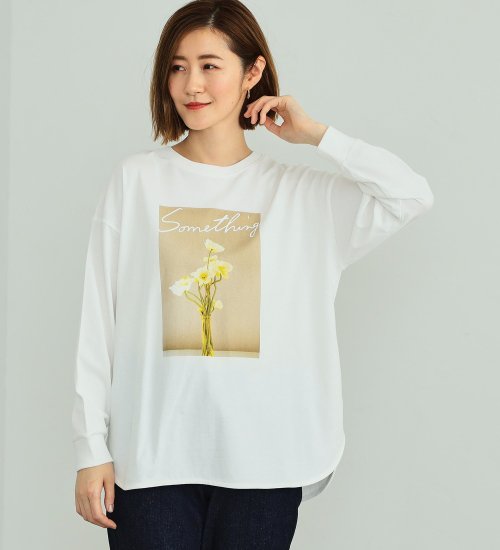 SOMETHING(サムシング)のSOMETHING ラウンドヘムロングスリーブTシャツ|トップス/Tシャツ/カットソー/レディース|ホワイト2