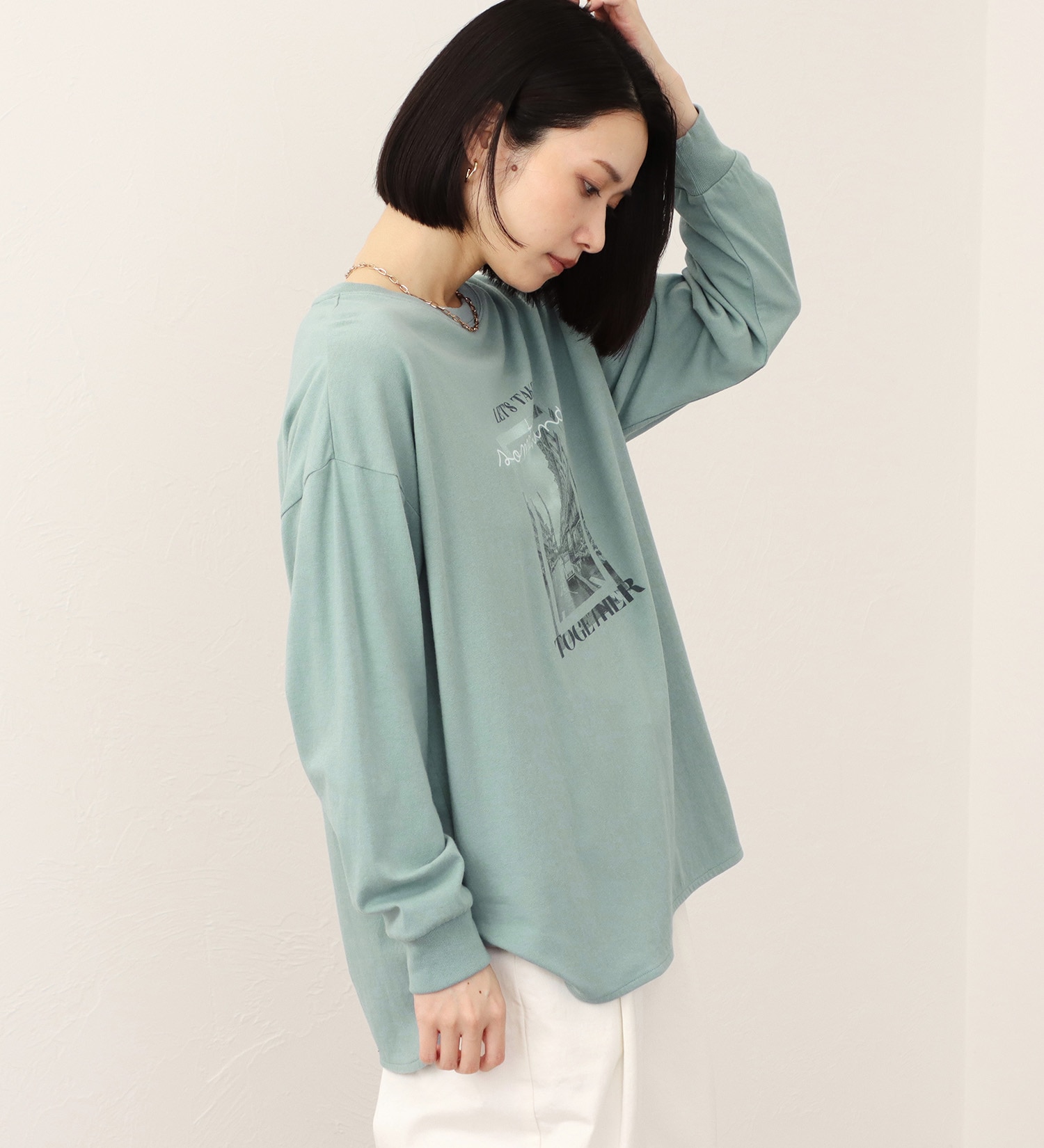 SOMETHING(サムシング)のSOMETHING ラウンドヘム長袖Tシャツ|トップス/Tシャツ/カットソー/レディース|淡色ブルー