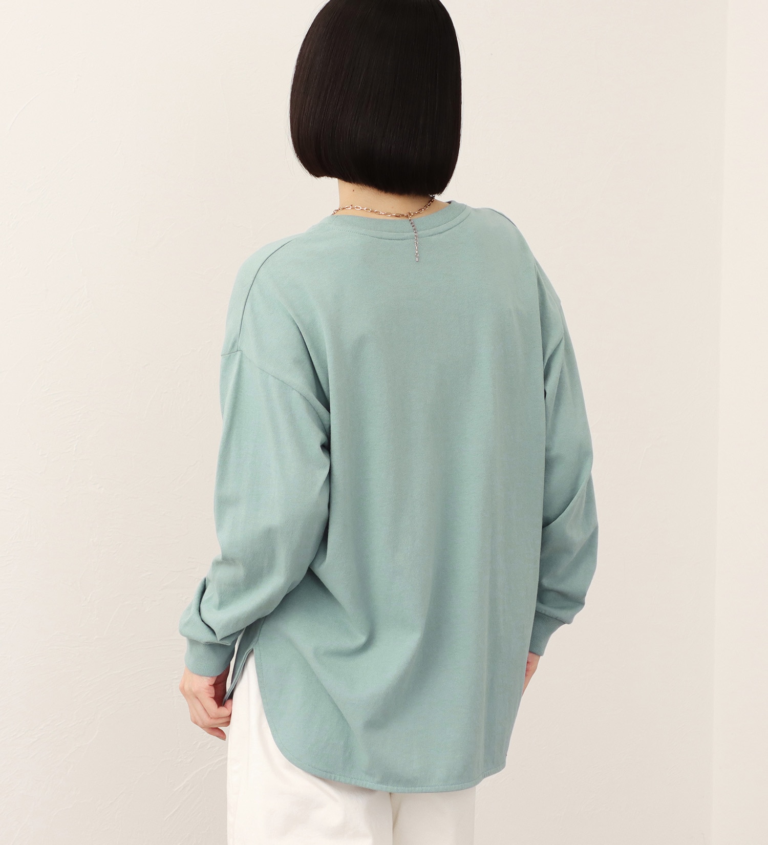 SOMETHING(サムシング)のSOMETHING ラウンドヘム長袖Tシャツ|トップス/Tシャツ/カットソー/レディース|淡色ブルー