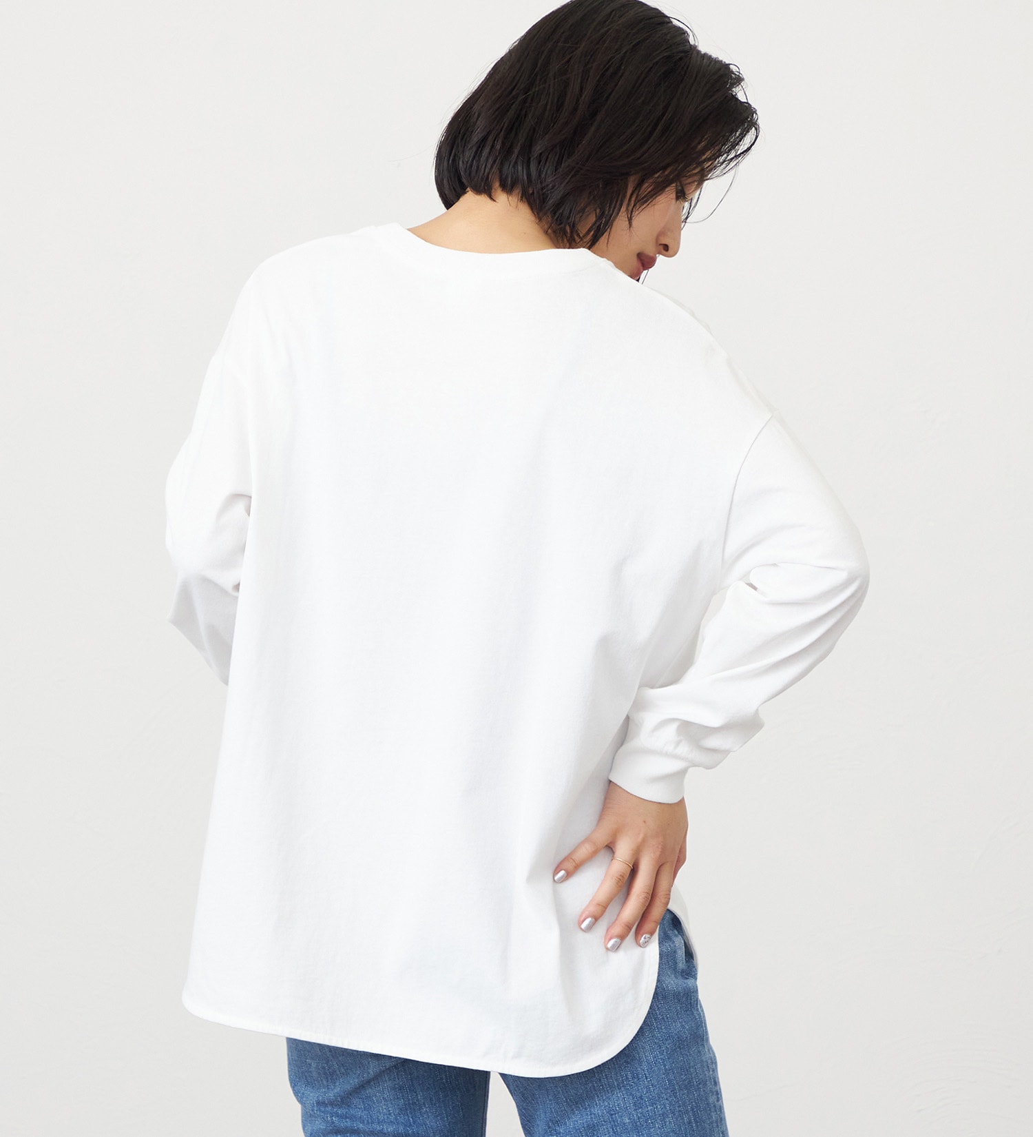 SOMETHING(サムシング)のSOMETHING　ラウンドヘム長袖Tシャツ/ロンT|トップス/Tシャツ/カットソー/レディース|ホワイト2