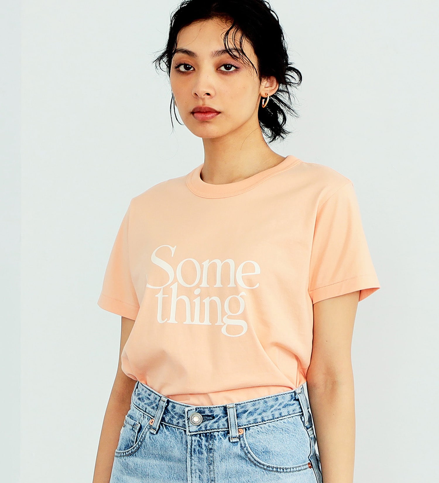 SOMETHING(サムシング)の【最終処分SALE】SOMETHING　ロゴ半袖Tシャツ|トップス/Tシャツ/カットソー/レディース|オレンジ