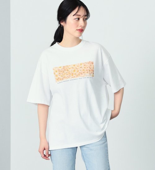 のSOMETHING TOKYO SOMEGIRLS 半袖Tシャツ|//|ホワイト