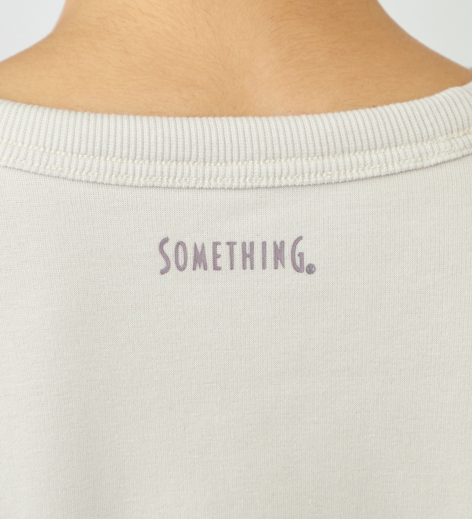 SOMETHING(サムシング)のSOMETHING　リバーシブルスウェット|トップス/スウェット/レディース|アイボリー