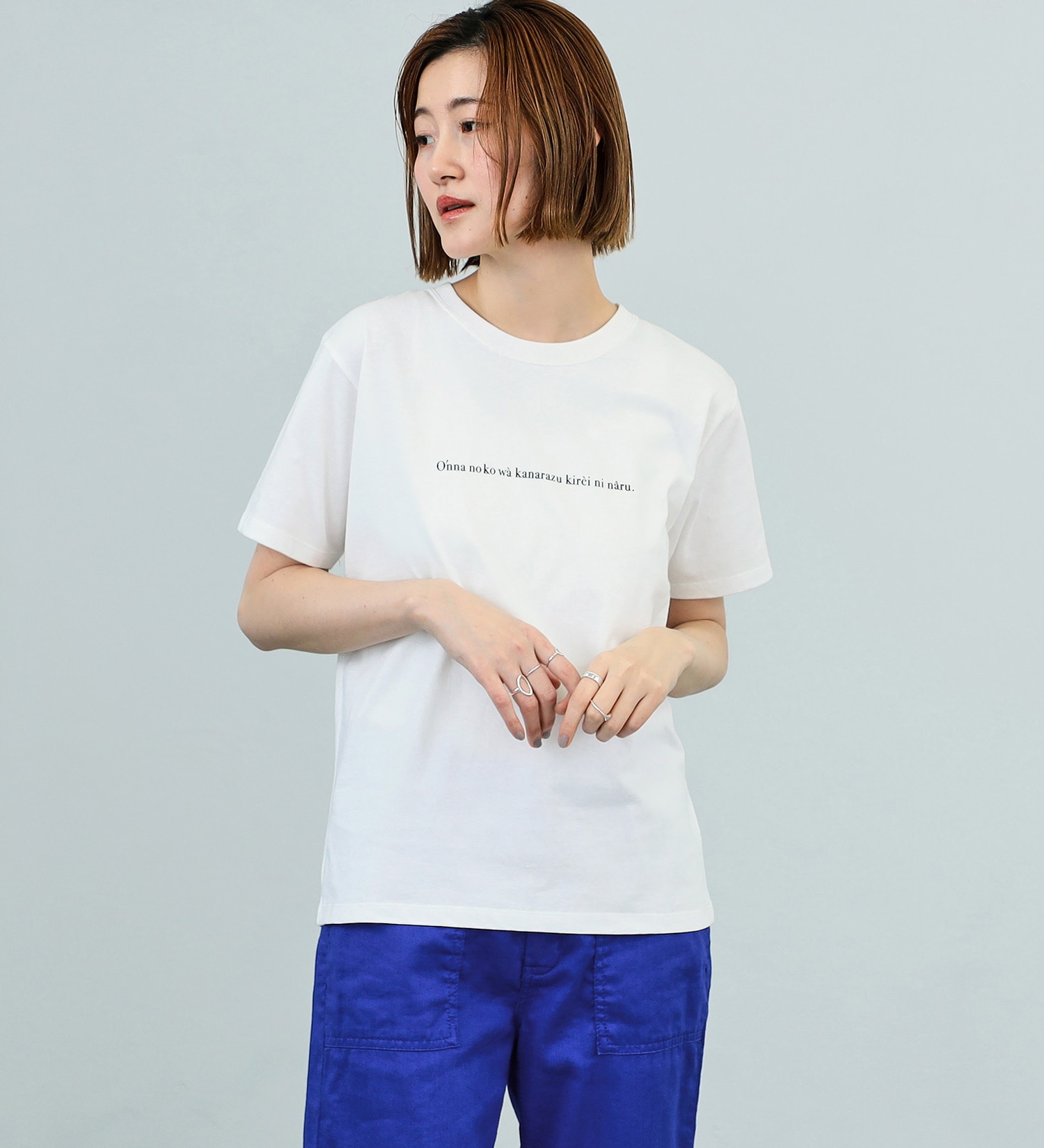 SOMETHING(サムシング)のSOMETHING コンセプトロゴ半袖Tシャツ|トップス/Tシャツ/カットソー/レディース|ホワイト