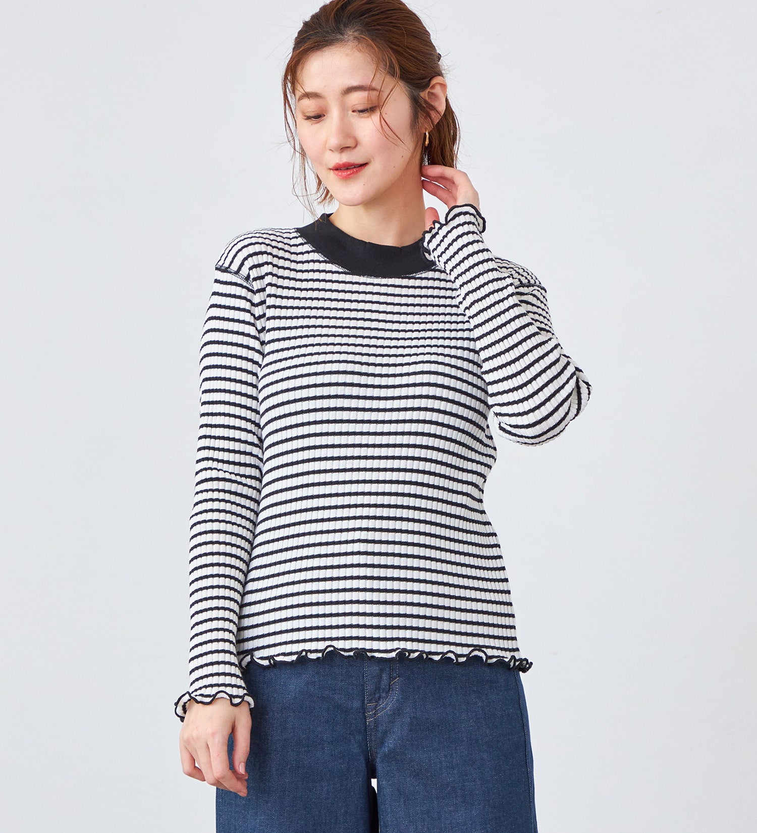 SOMETHING(サムシング)のSOMETHING リブジャカードハイネック長袖カットソー|トップス/Tシャツ/カットソー/レディース|ブラック