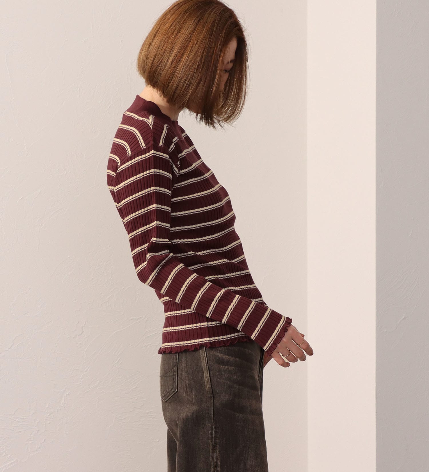 SOMETHING(サムシング)のSOMETHING リブ ジャカード ハイ ネック カットソー ロング スリーブ|トップス/Tシャツ/カットソー/レディース|レッド